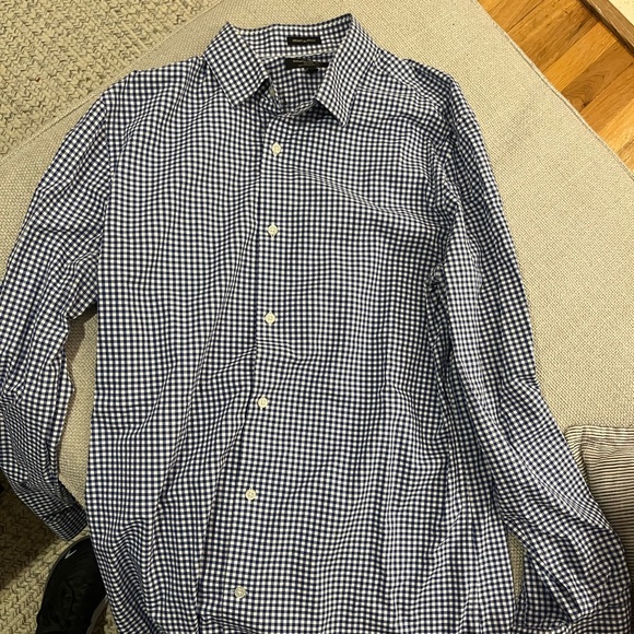 Banana Republic Blue & White Button Down - Size L - Picture 3 of 4
